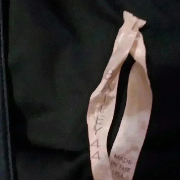 Bailey 44 began leather v neck dress - Picture 4 of 6